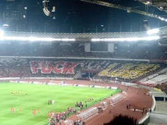 Cổ động viên Indonesia hỗn chiến Malaysia, tuyển Việt Nam sắp hưởng lợi lớn