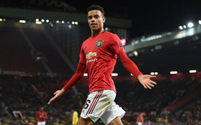 Bê bối dắt gái của sao MU và Man City: Cầu thủ Anh chưa thành tài đã thành tật?