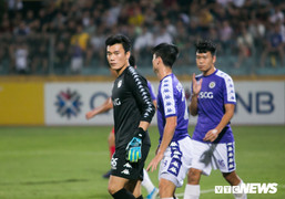 Hà Nội FC đăng ký Minh Long, Bùi Tiến Dũng chưa chắc bắt chính trận lượt về