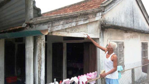 Chính quyền mượn sổ đỏ, dân điêu đứng vì đất 'không cánh mà bay'