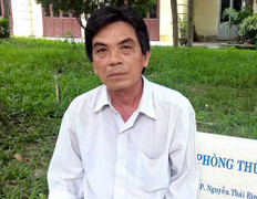 Bị 5 con gái khai tử, người bố già lang bạt ở Sài Gòn