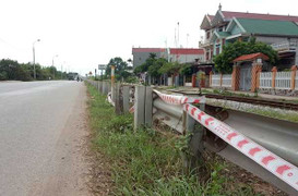 Hộ lan đường sắt bị lắp ngược, như dao sắc lẹm trên quốc lộ ở Bắc Giang