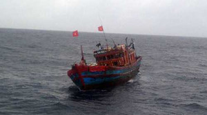 Điều 6 tàu cá cứu 11 ngư dân gặp nạn ở Hoàng Sa