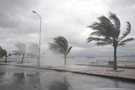 Bão số 10 đang hướng về nước ta với cấp độ mạnh chưa từng có