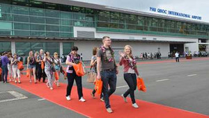 Việt Nam sắp đón vị khách thứ 10 triệu năm 2016