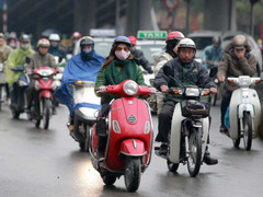 Bão số 10 hoành hành Biển Đông, miền Bắc rét đậm, miền Trung mưa lớn