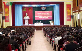 Đấu tranh phản bác thông tin sai sự thật và luận điệu xuyên tạc