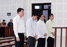 Chìm tàu trên sông Hàn: Nguyên giám đốc Cảng vụ Đà Nẵng lĩnh hơn 3 năm tù