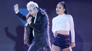 Trực tiếp Music & Light: Sơn Tùng M-TP & DJ Trang Moon