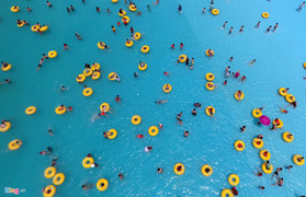 Thất vọng với bãi biển nhân tạo lớn nhất Đông Nam Á, nhiều người ngao ngán ra về