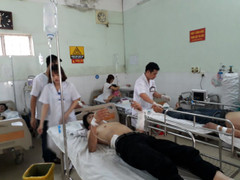 Điều hòa phát nổ, 3 người nhập viện