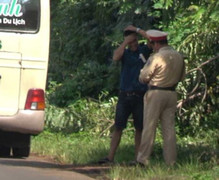 CSGT kiểm tra chớp nhoáng trong 10 giây: Thanh tra công an vào cuộc