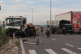 Xe tải và container tông liên hoàn trên quốc lộ 1, tài xế nguy kịch