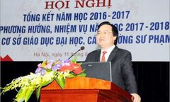 Điểm chuẩn sư phạm thấp kỷ lục: Bộ trưởng Giáo dục và Đào tạo nói gì?