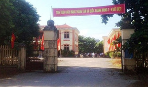 Cán bộ chính sách xã 'ém nhẹm' tiền mai táng của người có công