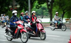 Thời tiết tháng 10: Miền Bắc đón không khí lạnh, bão và áp thấp nhiệt đới rình rập miền Trung