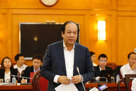 Bộ trưởng Mai Tiến Dũng: 'Cần cẩu thì phần dưới thuộc Bộ Giao thông, phần trên của Bộ Lao động'