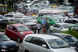 Đề xuất làm tàu điện giải cứu sân bay Tân Sơn Nhất