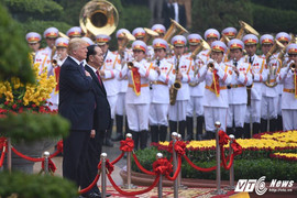 Ảnh: Trang trọng lễ đón Tổng thống Donald Trump tại Phủ Chủ tịch