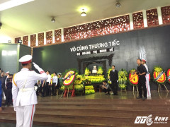 Ảnh: Lễ tang cấp cao của cụ bà từng hiến hơn 5.000 lượng vàng cho Nhà nước