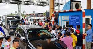Lãnh đạo Tổng cục Đường bộ: 'Không thể vì chuyện phản đối mà tạm dừng thu phí BOT Sóc Trăng'