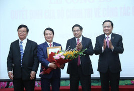 Ông Hầu A Lềnh giữ chức Phó Bí thư Đảng đoàn MTTQ Việt Nam