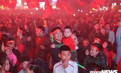 Việt Nam vô địch, cổ động viên tuyên bố ăn mừng chiến thắng thâu đêm