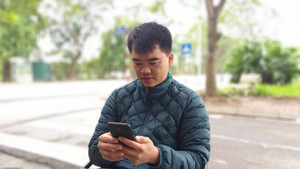 Tài xế container kể lại cú sốc khi dừng xe cứu người gặp nạn