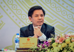 Bộ trưởng GTVT: 'Thi sát hạch mắc lỗi vượt đèn đỏ thì cho rớt ngay'