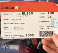 Nghi vấn hành khách bị đánh thuốc mê móc thẻ tín dụng trên máy bay, mất luôn trăm triệu đồng