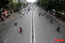 Ảnh: Đường phố Thủ đô thông thoáng trong ngày đầu nghỉ lễ giỗ Tổ Hùng Vương