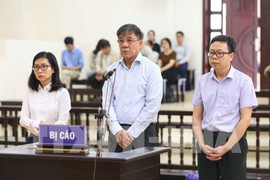 Nhận tiền lãi ngoài của Oceanbank, nguyên Tổng giám đốc PVEP Đỗ Văn Khạnh bị đề nghị 3-4 năm tù