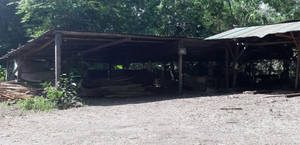 Thợ nhôm kính treo cổ tự tử sau khi uống cà phê với chủ