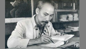 'Quần chúng chỉ quý mến những người có tư cách, đạo đức'