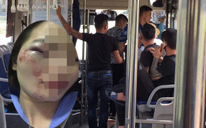 Bị nhắc nhở vì chửi bậy trên xe buýt, 4 gã thanh niên lao vào đấm nữ phụ xe