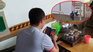 Người trốn chui lủi trong xe tải chở lốp sang Anh: 'Tôi khiếp sợ rồi, giờ cho tiền tôi cũng không đi'