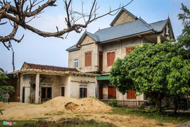 Ảnh: 'Biệt thự rỗng' ở làng xuất khẩu lao động giàu nhất Hà Tĩnh