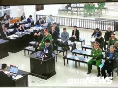 Cựu Phó TGĐ MobiFone nói trong nước mắt: 'Tôi không bao giờ nghĩ có lúc phải đứng ở đây'