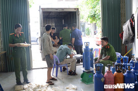 Bắt quả tang vụ tàng trữ 5.000 quả bóng cười tại Đà Nẵng