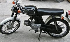 Choáng với giá xe côn vang bóng một thời Honda 67