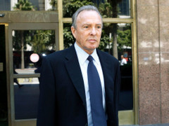 Tiết lộ tỷ phú địa ốc giàu nhất nước Mỹ, qua mặt Donald Trump