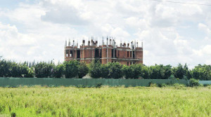 Siêu dự án Happyland bị kê biên