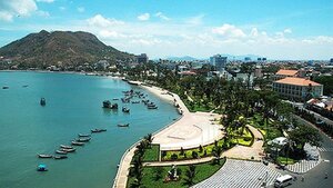Dừng chuyển đổi đất đặc khu: Ai thiệt, ai lợi?