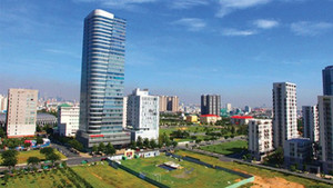 Vốn FDI 'chảy' ồ ạt vào bất động sản: Có đáng lo?