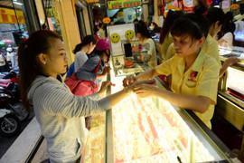 Giá vàng hôm nay 19/11: Vàng tăng phi mã