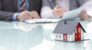 Tài chính có hạn, người trẻ nên thuê nhà hay mua nhà?