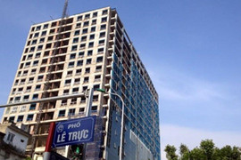 Tại sao bắt người dân mua nhà 8B Lê Trực chịu tội cùng chủ đầu tư?