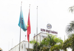 Sở hữu nhiều ‘đất vàng’, Sơn Tổng hợp Hà Nội có là ‘miếng mồi ngon’?