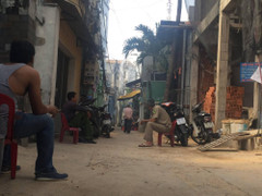 Tự vẫn bất thành, nghi phạm giết vợ hờ gọi điện đến công an đầu thú