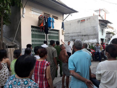 Em trai hoảng hốt phát hiện chị gái chết trong tư thế treo cổ